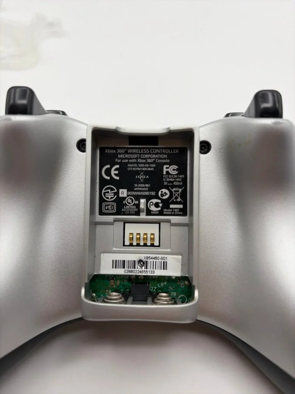 Genuine Microsoft Xbox 360 Wireless Controller Special Edition Silver Tested